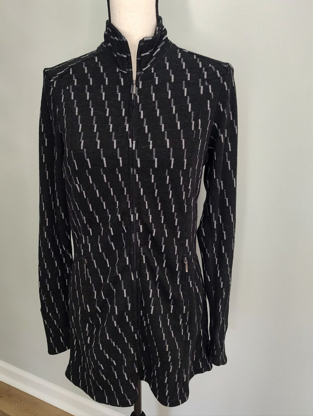 Ibex Juliet Merino Wool Sweater Zip Jacket Black Gray Geometric Gorpcore L